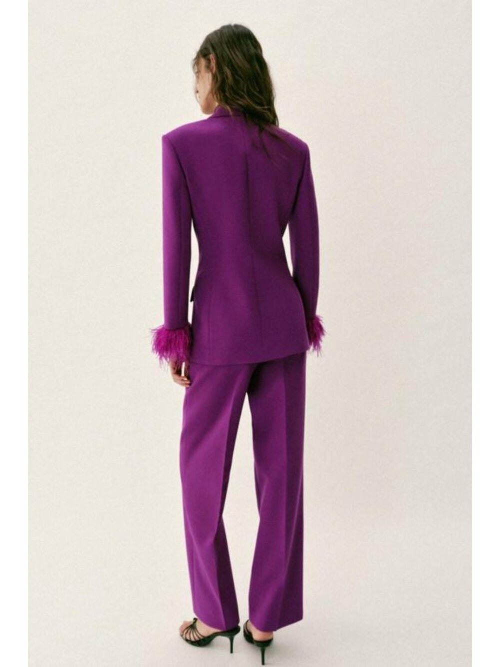ZARA FEATHER CUFF SHOULDER PAD BLAZER - Picture 5 of 9
